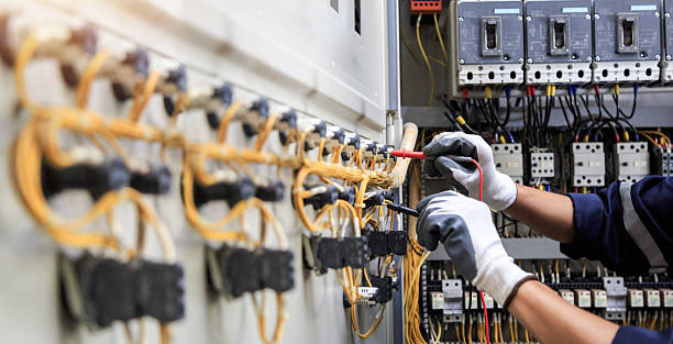 Professional Electrician technician working in Salina, UT